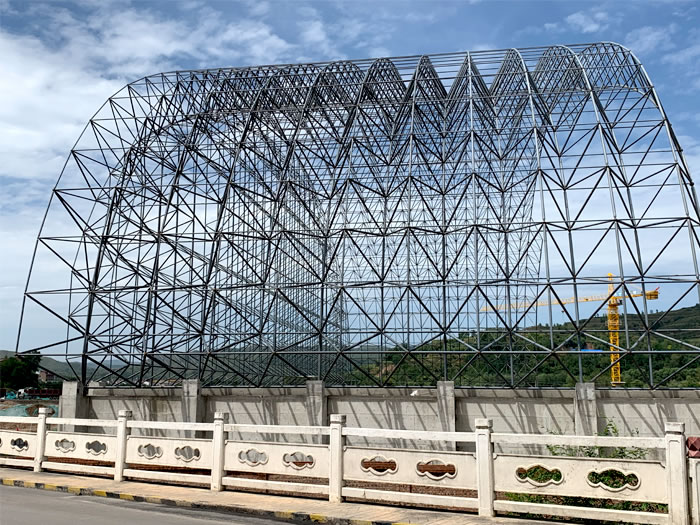 铜仁山寨矿储煤棚网架